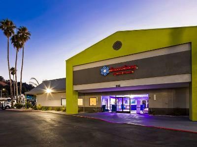 Day Inn Point Richmond **Dbl Reg** Exterior photo